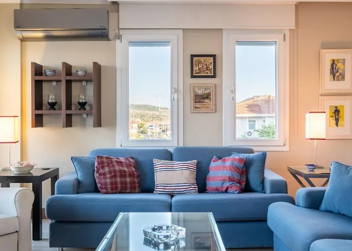 Flat W Sea View Balcony 3 Min To Marina Daire *