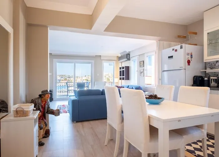 Daire Flat W Sea View Balcony 3 Min To Marina *