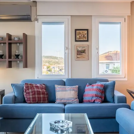 Flat W Sea View Balcony 3 Min To Marina Apartment *